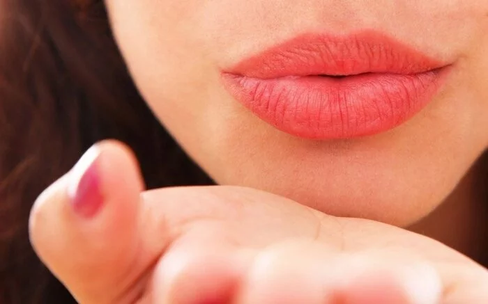 Ученые доказали, что поцелуи укрепляют иммунитет