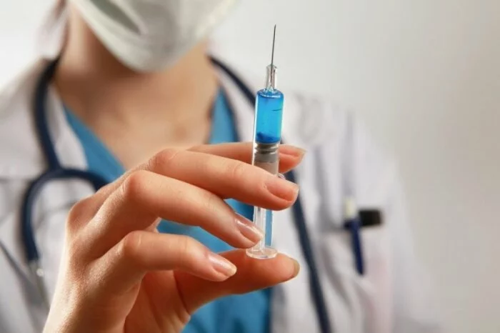 Ученые рассказали об опасности регулярных прививок против гриппа