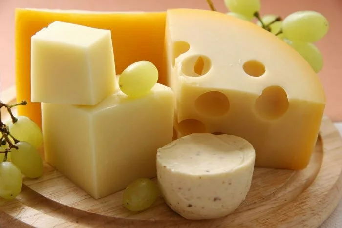Ученые: Твердый сыр защищает зубы от кариеса