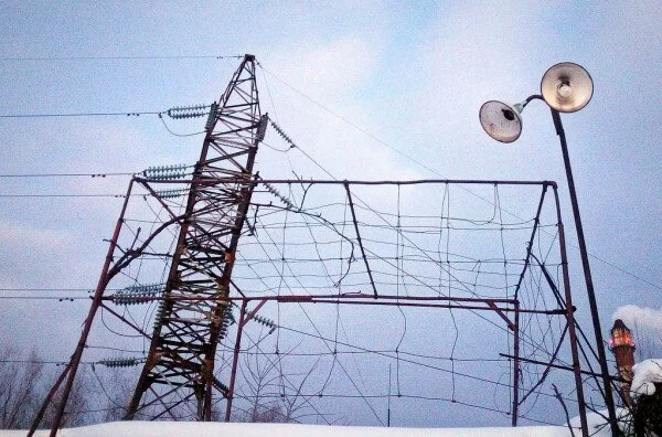 Украина перекрыла поставки электроэнергии в ЛНР