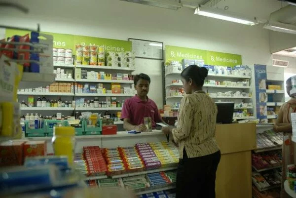 В Индии пытаются сделать дорогие лекарства доступными для народа