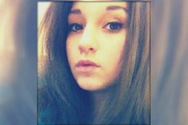 В Мурманске разыскивают без вести пропавшую 13-летнюю школьницу
