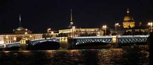 В ночь на 29 апреля в Петербурге не будут разводить мосты