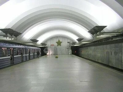 В Петербурге экстренно закрыли станцию метро «Площадь Мужества»