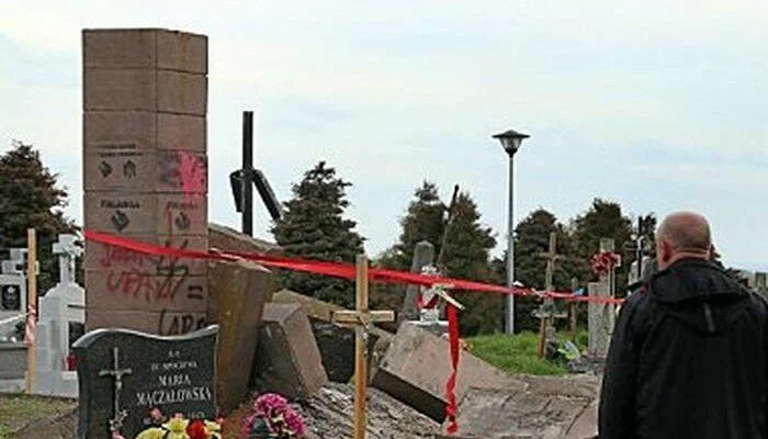 В Польше могут восстановить разрушенное захоронение воинов УПА