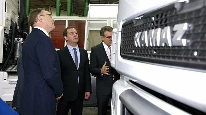 В Татарстане стартовала сборка новых грузовиков КамАЗ-5490 NEO