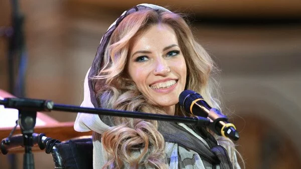 Юлия Самойлова получила «аванс» за вклад в развитие музыки РФ