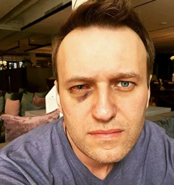 Алексей Навальный прилетел из Барселоны в Москву?
