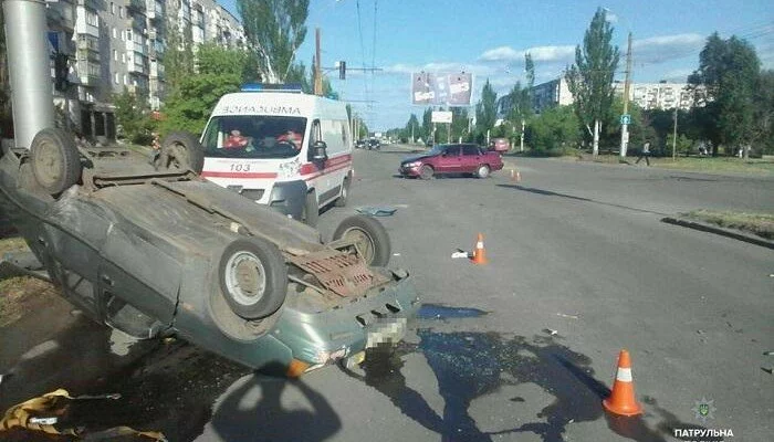 ДТП в Северодонецке: столкнулись две «легковушки», один водитель пострадал