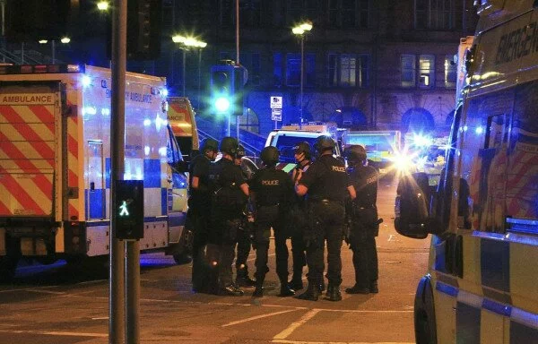 ИГИЛ взяли на себя ответственность за теракт в Манчестере