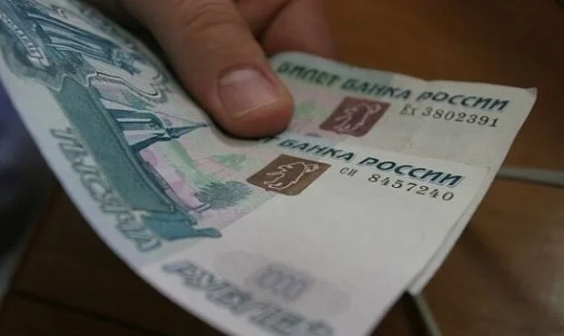 Коммунальщиков Минобороны раскритиковали за жалобы на зарплату в 2 тысячи рублей