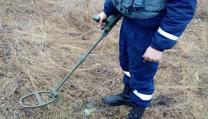 На Донбассе уничтожили мины и снаряды