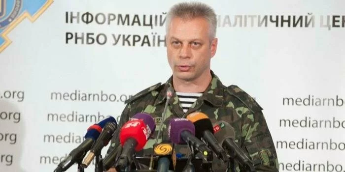 Официально: в зоне АТО за сутки ранены десять украинских военных