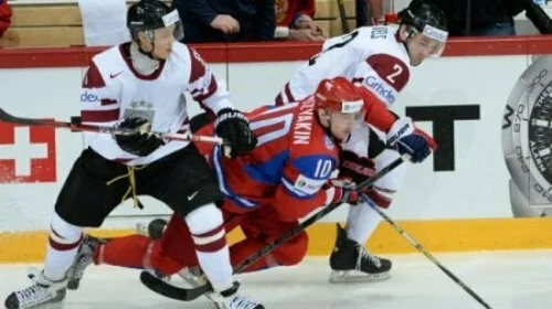 Россия - Латвия, счет хоккея вчера, 15 мая: как сыграли Россия и Латвия на ЧМ-2017 по хоккею, обзор матча