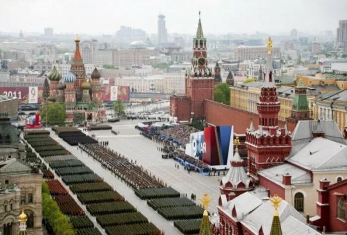 Красная площадь в Москве перекрыта до 9 мая