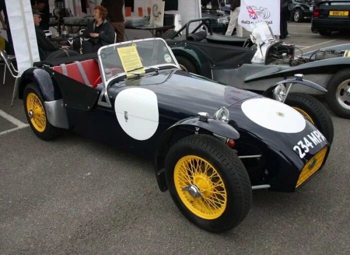 Любимый спортивный автомобиль Франсуазы Саган продадут на аукционе
