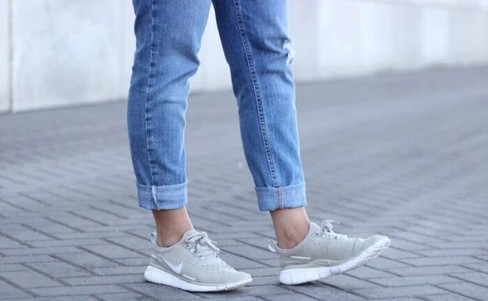 Nike выпустит инновационные джинсы для занятия спортом