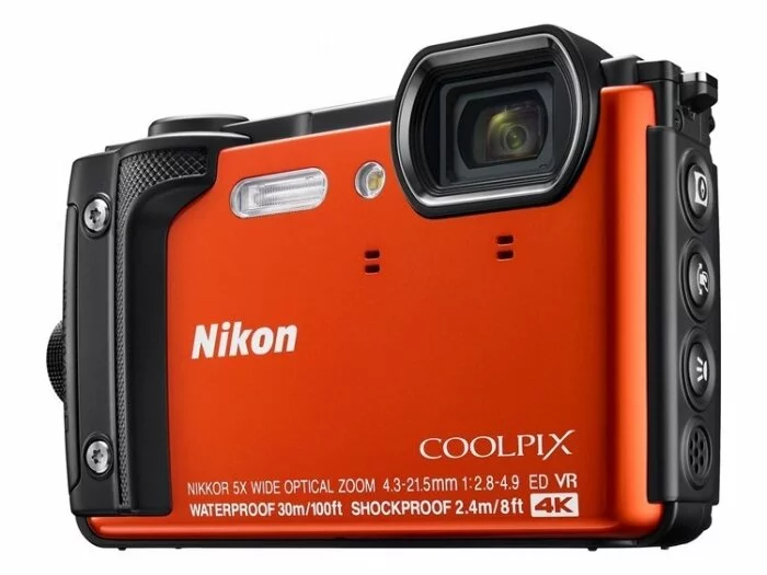 Nikon презентовала компактную камеру Coolpix W300 для путешественников