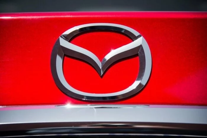 В продажу поступил кроссовер Mazda CX-5 Akera 2017