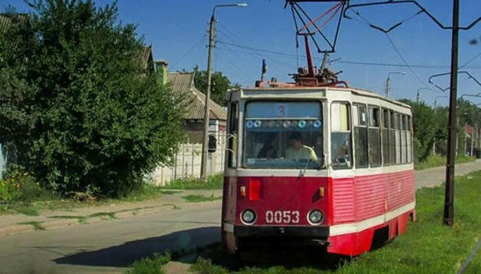 В Краматорске продадут трамваи, а рельсы пустят на металл