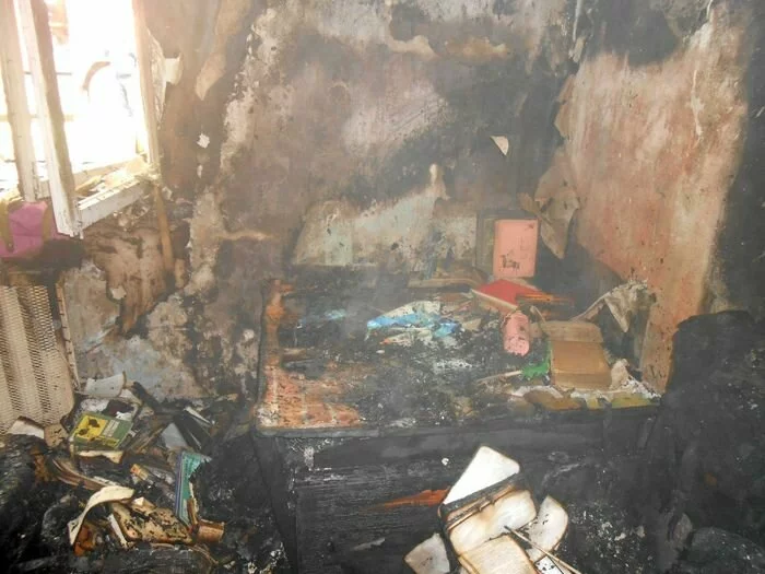 В Северодонецке спасли людей из горящего дома: появилось видео