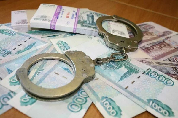 Захарченко подозревают в получении еще одной взятки в размере 800 тысяч долларов
