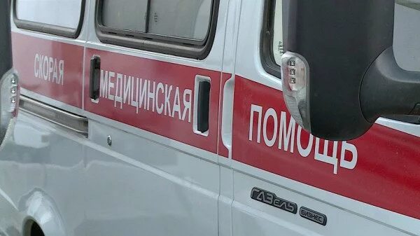 Автомобиль сбил женщину с коляской в Подмосковье