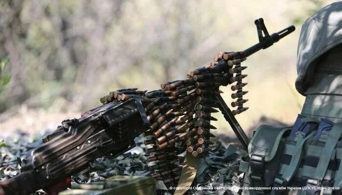 Боевики продолжают практику обстрелов сил АТО из жилых кварталов