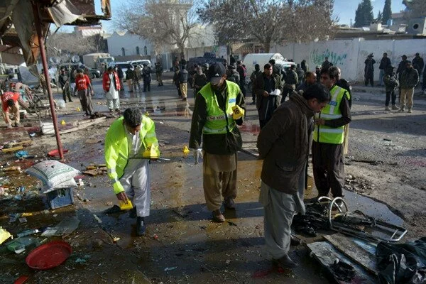 Число жертв взрывов на рынке вы Пакистане выросло до 57