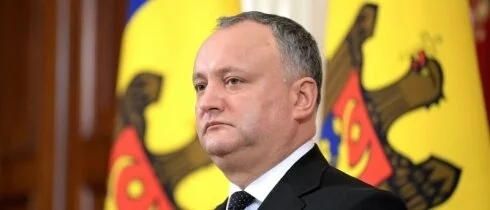 Додон назвал основания для высылки российских дипломатов из Молдавии недостаточными