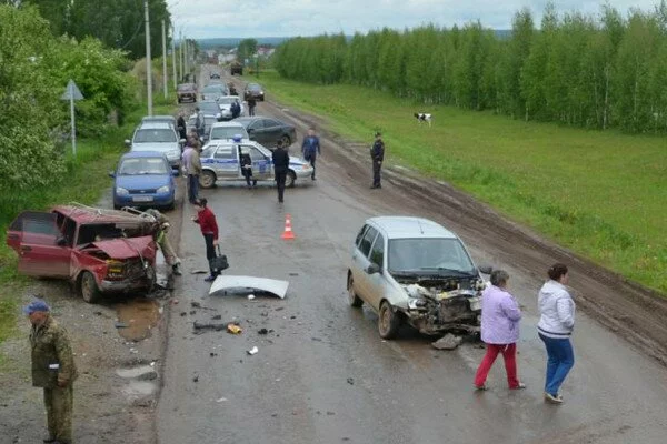 ДТП в Башкирии: Лобовое столкновение унесло жизнь водителя