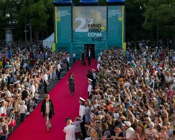 Фестиваль «Кинотавр» откроется в Сочи 7 июня: бесплатные кинопоказы