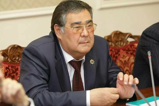 Губернатор Кемеровской области Тулеев перенёс операцию на позвоночнике