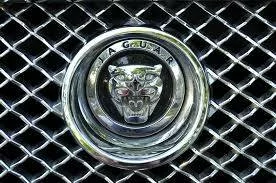 Jaguar покажет новый компактный спортивный кроссовер E-Pace