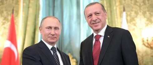 Путин обсудил с Эрдоганом по телефону ситуацию в Катаре