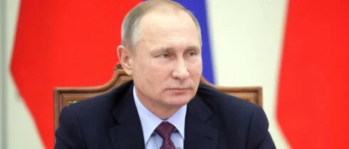 Путин осудил политику США, направленную против сближения России и Украины
