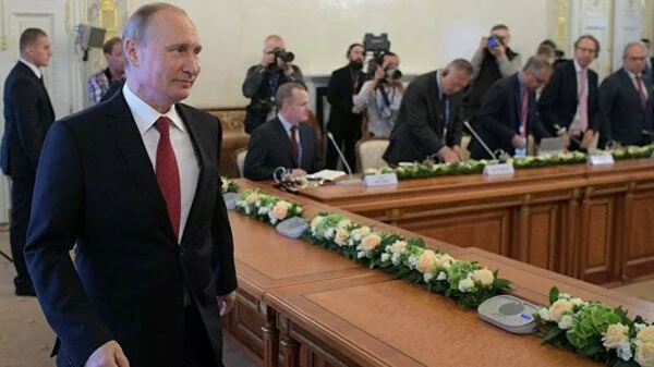 Путин считает отношения РФ и США худшими со времен холодной войны