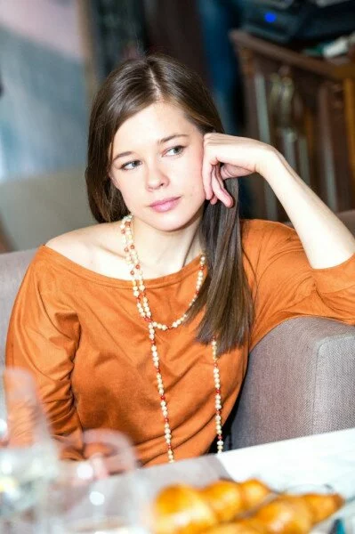 Российская актриса Шпица прошлась по красной дорожке без нижнего белья