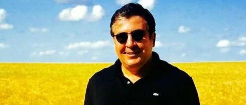 Саакашвили пригрозил Порошенко акциями протеста