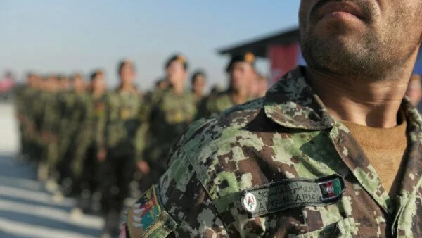 СМИ: Пентагон потратил $94 млн на неподходящую форму для афганской армии