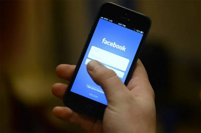 Facebook научат распознавать настроение пользователей