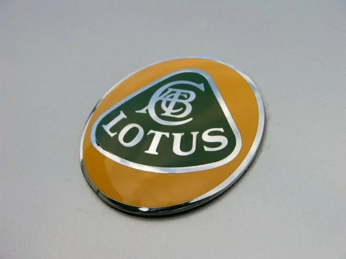 Lotus займется настройкой шасси для Volvo XC60