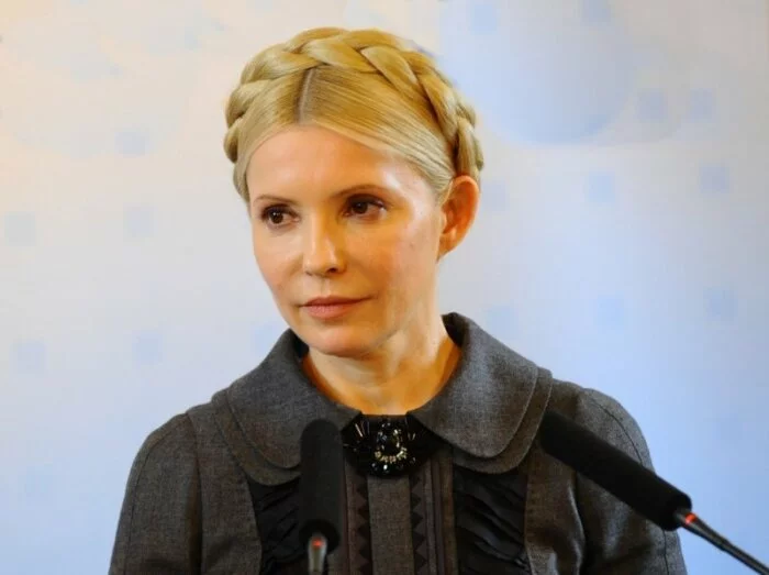 Тимошенко: Порошенко зарабатывает на войне