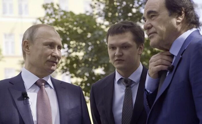 Уже сегодня зрители Первого канала увидят нашумевший фильм «Путин» Оливера Стоуна