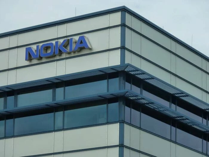В России начались продажи долгожданных Nokia 5 и Nokia 3
