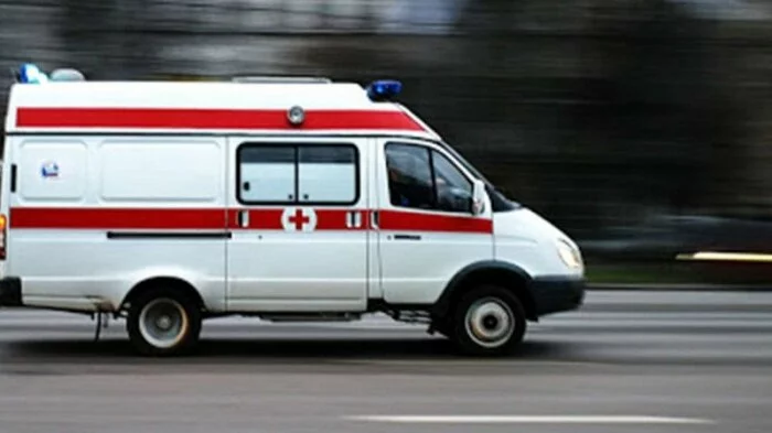 Жительница Вологды выпала из автобуса во время движения