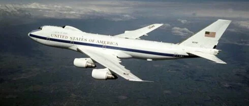 Торнадо в США повредило два самолета «судного дня»