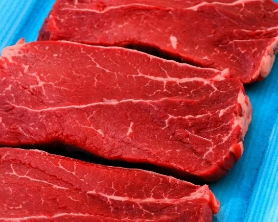 Ученые: Красное и обработанное мясо вызывает рак