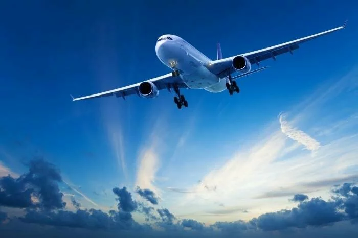 Ученые: Воздух в салоне самолета отравляет пассажиров и экипаж