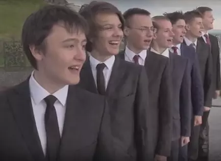 В Уфе школьники сняли поздравительный видеоклип ко Дню России и Дню города